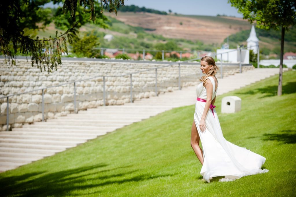 6 különleges nyári esküvői helyszín - Holdvölgy borászat, Mád