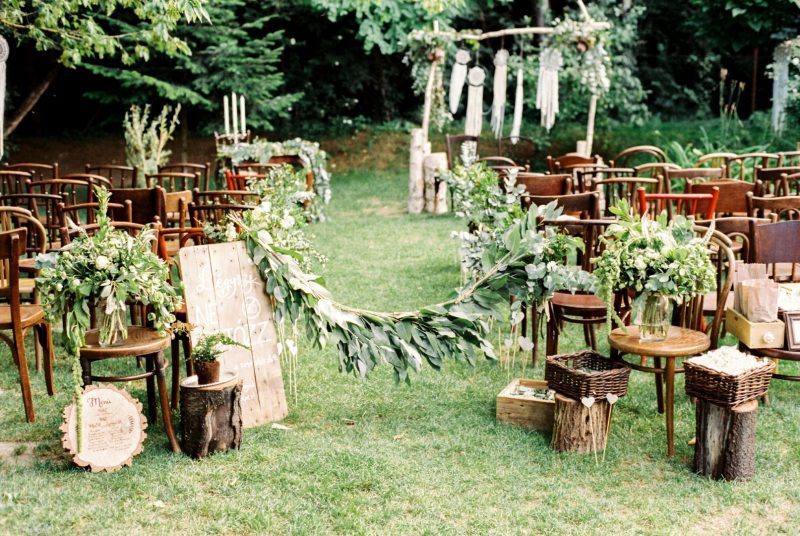 ,erdei esküvő,esküvő az erdőben,greenery,natural wedding decor,természetes dekor,green wedding,zöld esküvő,természet,