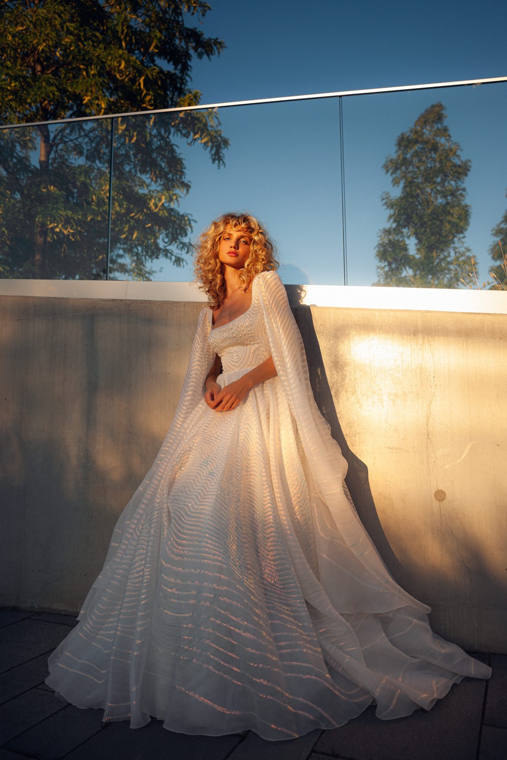 Artemis Voulgarakis magyar modell a Daalarna esküvői ruha kampányaiban